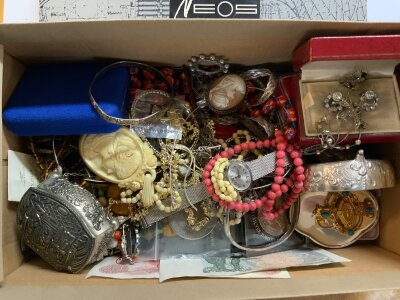 a mixed lot of vintage costume jewellery. (2 boxes).