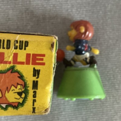 1966 World Cup Boxed World Cup Willie Figure: Rolykins 1.5 inch WC Willie figure unusually in original box. Figure has ball at the bottom for sliding along. 