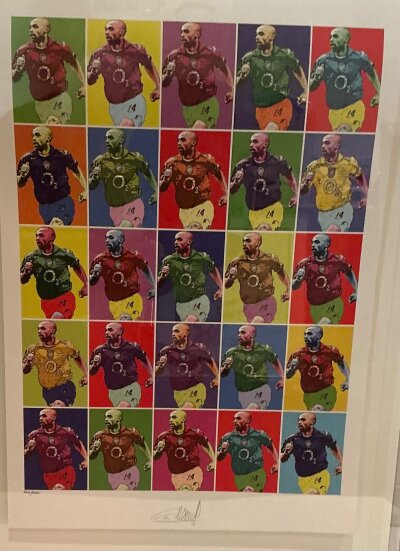 Thierry Henry Signed Framed Football Print: In the style of Andy Warhol, Ltd edition 224/500. Nicely displayed in acrylic box frame signed by Henry. Measures 73 x 54cm.