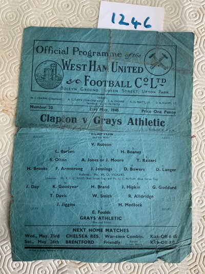 44/45 Essex Senior Cup Final At West Ham Football Programme: Poor/fair condition Clapton v Grays single sheet with no team changes. Folds have wear and a tear