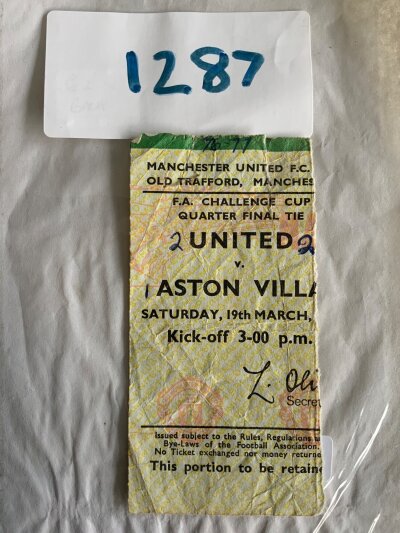76/77 Aston Villa v Manchester United Football Ticket: FA Cup match ticket with season and score written. Left hand side only. Tear.
