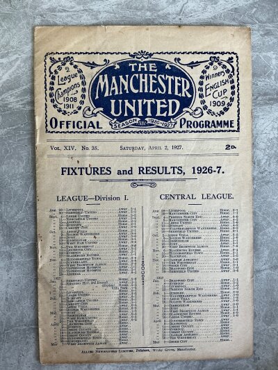 26/27 Manchester United v Leicester City Football Programme: Very good condition league programme with no team changes.