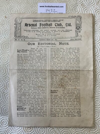 1920 - 1921 Arsenal v Burnley (Champions) Football Programme: Four page white sheet for first team  match which is good with centre fold. Burnley were champions this season.