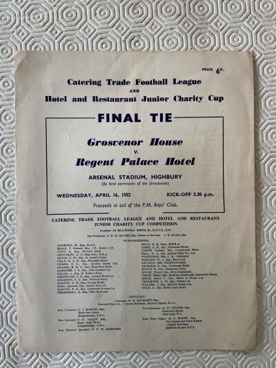 51/52 Football Matches At Arsenal Football Programmes: Includes England v France and Boxers v Jockeys both with tickets, Catering Trade Cup final Grosvenor House v Regent Palace hotel, London Senior Cup Final, FA X1 v The Army. Luton v Brentford FA Cup, Amateur Cup Wimbledon v Walthamstow, Leyton Orient v Gorleston FA Cup single sheets. Very good.