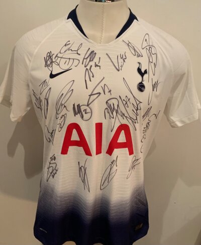 Tottenham 2018 - 2019 Signed Football Shirt: White short sleeve shirt. Signed to front by the team.. This squad reached the Champions League final