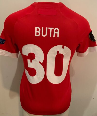 Antwerp 2020 - 2021 Match Worn Football Shirt: Europa League short sleeve red Shirt with number 30 Buta to rear. Worn v Tottenham.