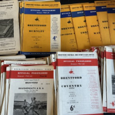 Brentford 1960s Football Programmes: Around 150 spanning the whole 60s decade. Includes 2 x 60/61 Burnley League Cup. Additionally there are some early 70s. Very good with duplication. Instructions to sell. (est 200)
