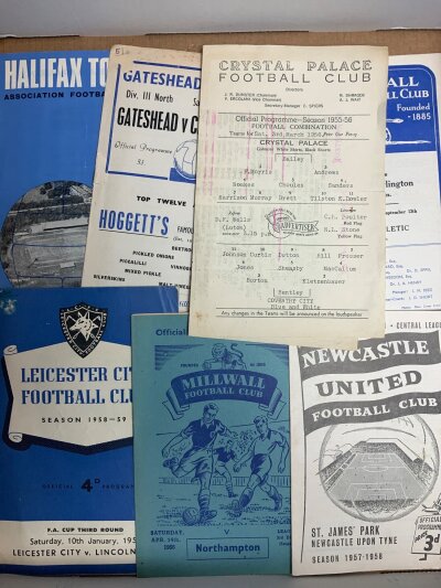 Football Programme Boxes: Large quantity of mixed teams and eras in mainly excellent condition which must be viewed. From the mid 50s onwards in excess of 1000.