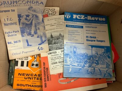 British Club v European Club Football Programmes: Mainly in European competitions in excellent condition covering a wide range of teams. (250)