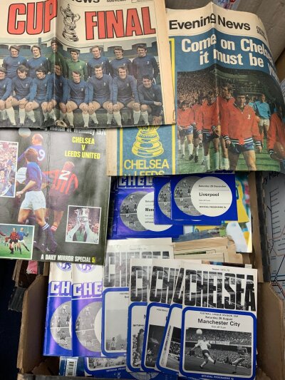 Chelsea Football Memorabilia Box: Includes a few handbooks, modern programmes plus magazines etc relating to the 1970 FA Cup final. Instructions to sell. (box)