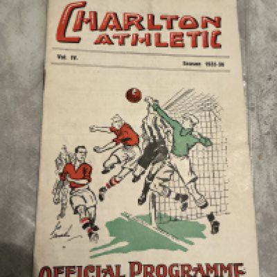 35/36 Charlton v Hull City Football Programme: Good condition league match with pencilled team changes. 