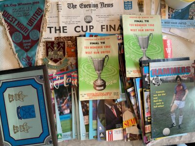 West Ham Football Memorabilia: Includes a 1970s mirror, pennant, posters and a quantity of modern programmes although includes 1964 FA Cup Final and 1965 ECWC final programme. Instructions to sell.