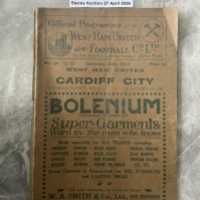 1924 - 1925 West Ham v Cardiff City Football Programme: The spine is completely split. Writing to team page. Nice advert inside for Charlie Paynters sports shop.