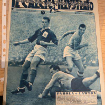 England Football Newspapers. 1948 Italy v England Football Newspaper. Il Calcio Illustrato dated 15 5 1948 with just about all the 16 pages devoted to the forthcoming full international that England won 0-4. Excellent. C/W 1935 England v Germany at Tottenham newspaper which was an infamous match in which the German team gave the nazi salute. Instructions to sell. (2)