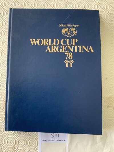 1978 World Cup Official Report Football Book: Hard to obtain hardback book with over 300 pages that was not available to the public. Superb book from the great tournament in 1978.