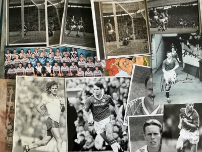 Manchester United Football Photos: Some press photos from around 1990 of individual players and some earlier reprinted photos which include one signed by Scanlon and Morgan.