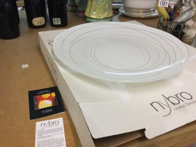 A Swedish Nybro crystal bowl boxed