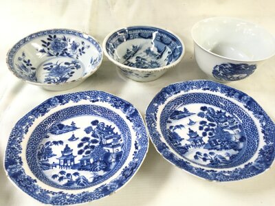 Five Chinese blue and white bowels , dragon bowl with six character mark. Hairline cracks seen