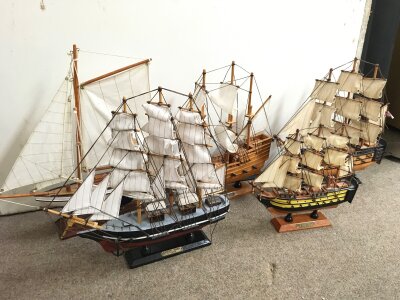 Model sailing ships