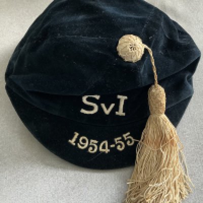 Scotland 54/55 Junior International Football Cap: Good condition blue cap awarded to Rangers footballer Alex Scott. S v I to which indicates match v Ireland.
