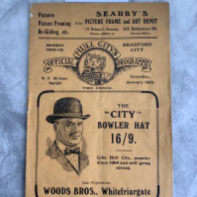 1925 - 1926 Hull City v Bradford City Football Programme: Excellent condition first team programme with no team changes.