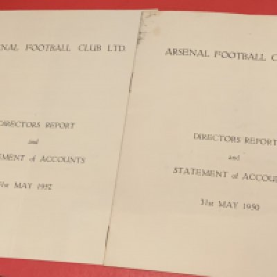 Arsenal Football Club Accounts + Reports: End of year Directors Reports and Statements of Accounts starting with 1950 and 1952 and then a near complete run from 1965 to 2017. A Bertie Mee autograph on 1971 - 72 report. Also present are some meeting invites as well as a folder of November half year reports from 1999 to 2016. Booklet referring to the 1991 bond scheme included. Three binders with some minor duplication. (Estimate 80)