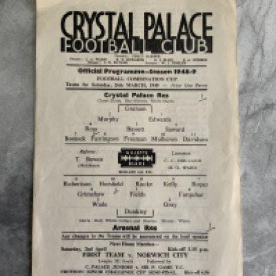 48/49 Crystal Palace v Arsenal Reserves Football Programme: Combination Cup match dated 26 3 1949. Excellent condition single sheet with score and scorers noted.