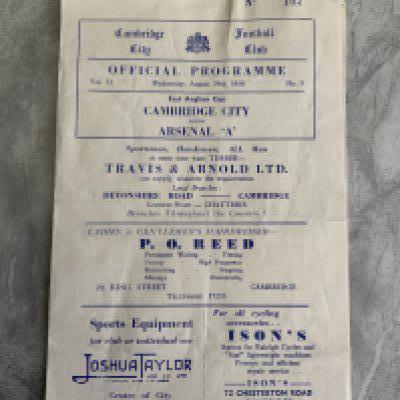 56/57 Cambridge City v Arsenal A Football Programme: East Anglian Cup match in good condition with no team changes. Dated 29 8 1956.