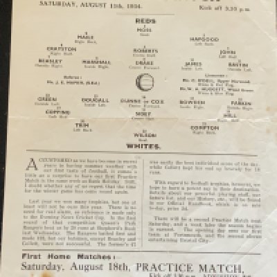 1934 -35 Arsenal Practice Match Football Programme: Single sheet dated 11 August 1934 is good with no team changes. Small marks to programme. (1)