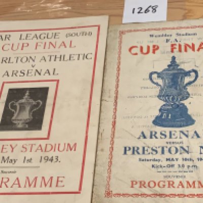 1941 + 1943 Arsenal War Cup Finals Pirate Programmes: Matches dated 10 May 1941 v Preston and 1 May 1943 v Charlton with team changes. Good to fair. (2)