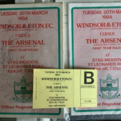 Arsenal 83/84 Football Memorabilia: David OLeary testimonial booklet, FA Cup semi final at Highbury with ticket, Windsor + Eton away programme + ticket and more.