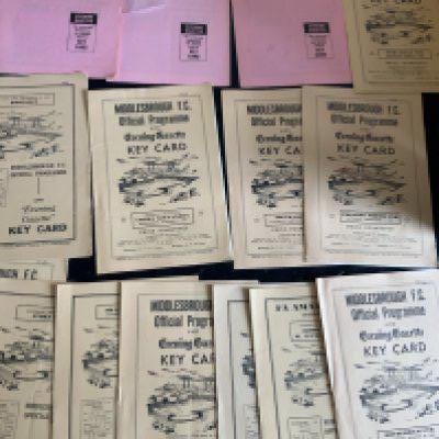 Middlesbrough Home Football Programmes: From 1958 to 1962 to include 3 pink versions. Very good. (15)