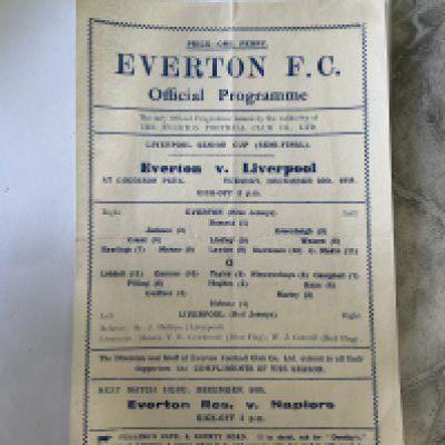 44/45 Everton v Liverpool Semi Final Football Programme: Liverpool Senior Cup SF single sheet in excellent condition with no team changes. Folding.