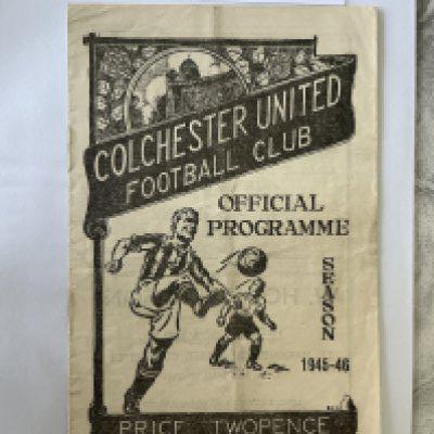 45/46 Colchester United v Barry Town Football Programme: Very good condition programme with pencilled team changes.