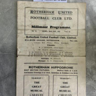 35/36 Rotherham v Doncaster Rovers Football Programme: 3rd Division North match in fair condition with no team changes. Heavy fold and half times filled out to rear.