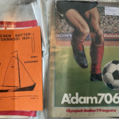 Ipswich 1980s Away Friendly Football Programmes: Includes tournaments 1981 Zilveren Botter, Ajax, 1982 PSV, 83/84 FFK, Huddersfield, Hull, 84/85 Ludvika, Kongsvinger, 86/87 Edsbro and many more. Excellent. (30)
