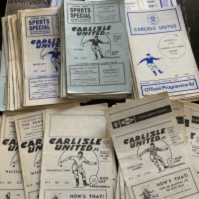 Carlisle United 1960s Home Football Programmes: From 59/60 onwards. Includes 15 from 60/61, 61/62 Huddersfield League Cup x 3, 150 up to 69/70 plus some early 70s. Very good with duplication. (est 180)