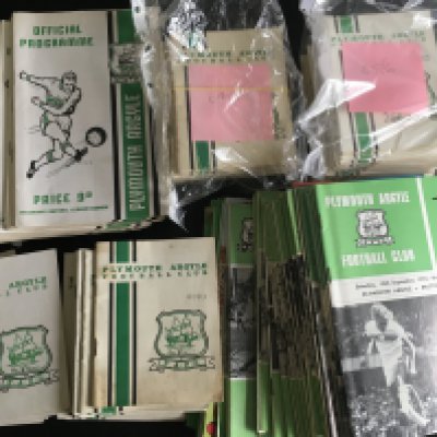 Plymouth Argyle Home Football Programmes: Set of 27 from 58/59 plus around 100 from the 60s including possible complete sets from 64/65 + 65/66 plus 40 from the early 70s. Instructions to sell. Very good. (est 170)