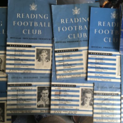 Reading Home Football Programmes: 30 from the late 50s and approximately 200 from the 60s and 55 from the early 70s. Possible complete sets for 65/66 and 66/67. Instructions to sell. Very good. (est 300)