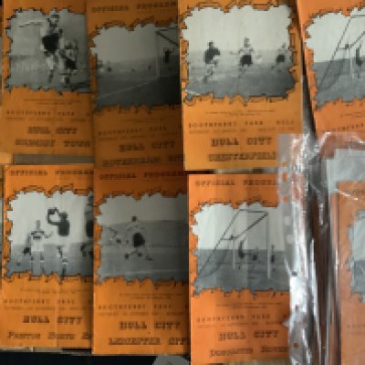 Hull City Home Football Programmes: 49/50 x 3, 50/51 x 6, 51/52 x 23, 52/53 x 23, 53/54 x 9, 54/55 x 7, 55/56 x 3 and 4 from 56/57 to 57/58. Majority good. (80)
