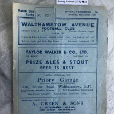 36/37 Walthamstow Avenue v Arsenal Football Programme: London Challenge Cup 8 page programme dated 16 11 1936 in very good condition with no team changes.