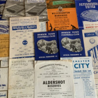 Reserve Football Programmes: Wide variety of clubs and eras in good condition with many 1950s and 1960s. Includes from the 50s Ipswich Orient Aston Villa Yeovil West Brom Blackpool Birmingham and Portsmouth. (est 110+)