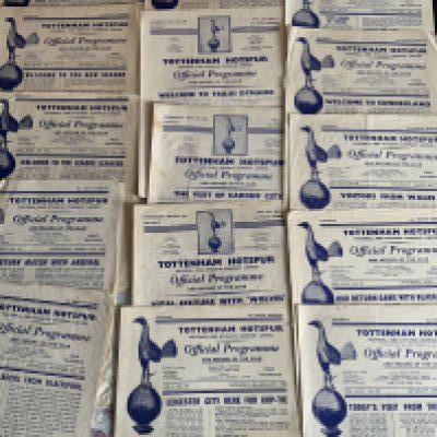 Tottenham 1950s Home Football Programmes: From 52/53 to 60/61 which are 4 page sheets. Fair/good with no duplication. (40)