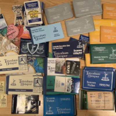 Tottenham Season Ticket Collection: Vast collection of season tickets from 1980 to 2002. Comes with Legends car park passes and many Legends bar match passes and cards. Cards have membership numbers of 0001 and 0002. Also comes with fixture lists from 1991 to 2002. (Est 100)