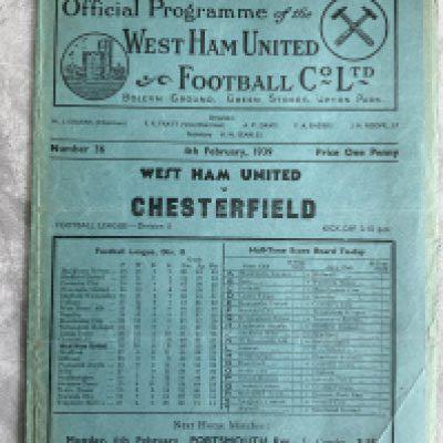 1938 - 1939 West Ham v Chesterfield Football Programme: Good condition division two programme with no team changes.