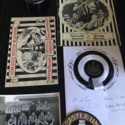 Newcastle United Football Memorabilia: Includes an old team group postcard with press stamp to rear, get well card multi signed by staff and players from the Ossie Ardiles era, 1951 FA Cup final souvenir, photos, newspapers and more.