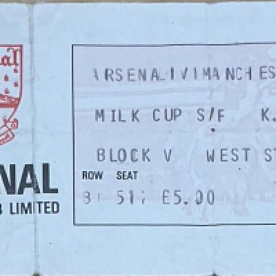 1983 Arsenal v Manchester United LCSF Football Ticket: League Cup semi final match dated 15 2 1983. Small tear on heavy folding.