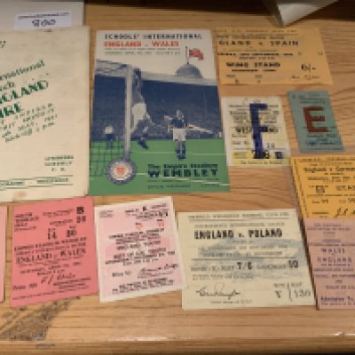 England Youth Amateur + Schools Football Tickets: Away amateur at Aberystwyth 1965 v Wales. The rest in England to include 1963 Germany U23 at Liverpool, 1958 Poland at Sheff Wed, 1961 Wales at Everton. Programme + ticket for 1951 v Wales Schools at Wembley and a programme v 1951 Eire at Liverpool.