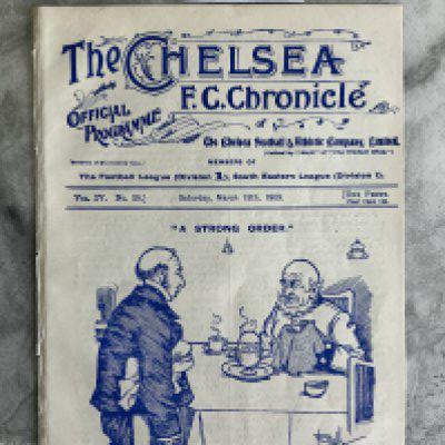 1908 - 1909 Chelsea v Manchester United Football Programme: Excellent condition 1st Division ex bound 8 pager with no team changes.