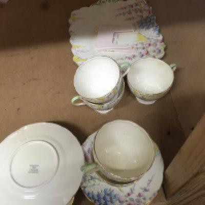 A part Foley tea set decorated with flowers and foliage. NO RESERVE
